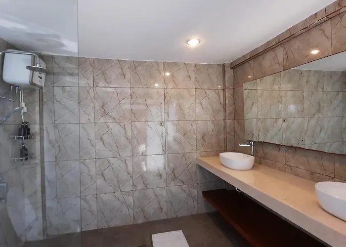 Serenity Nirvana Palace -private & Suitable For Families